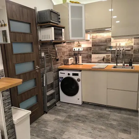 Little Pest Nest Будапешт